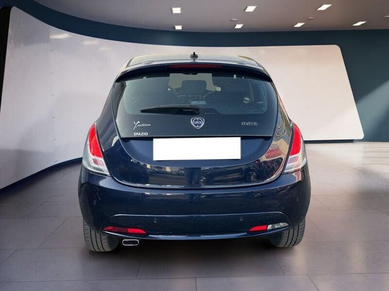 Lancia Ypsilon III 2015 1.0 hybrid Gold s&s 70cv