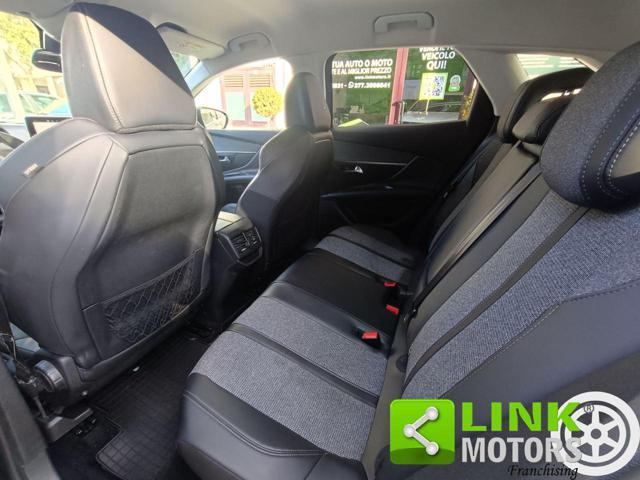 PEUGEOT 3008 BlueHDi 120 S&S EAT6 Allure