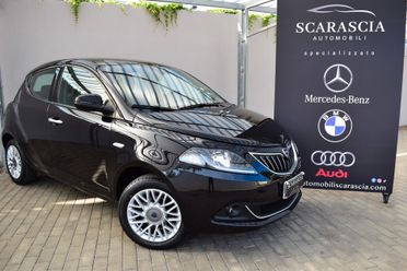 Lancia Ypsilon 1.0 Firefly Hybrid 70 cv Gold