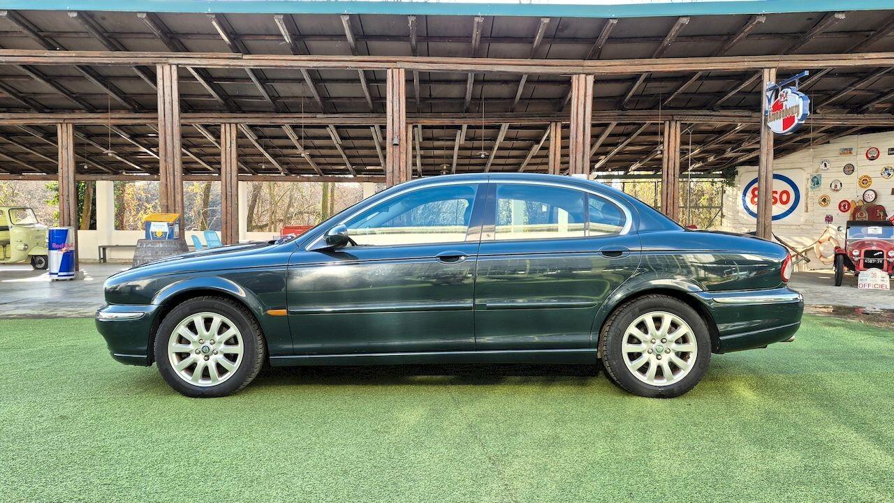 Jaguar X-Type 2.5 V6 AWD Executive – 2002