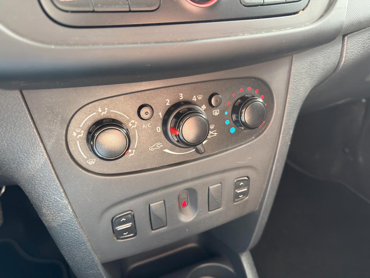 Dacia Sandero 1.5 dCi DIESEL EURO 6 - 8V 75CV Start&Stop Ambiance