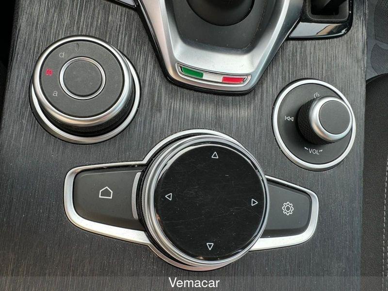 Alfa Romeo Stelvio Stelvio 2.2 Td 190 CV AT8 Q4 Business