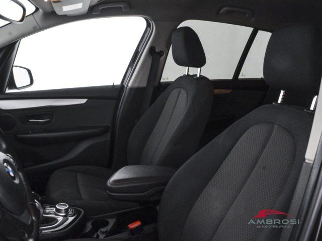 BMW 216 Serie 2 d Advantage auto 7Posti