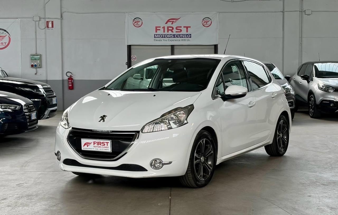 Peugeot 208 1.2 VTi 82 CV 5 porte Allure