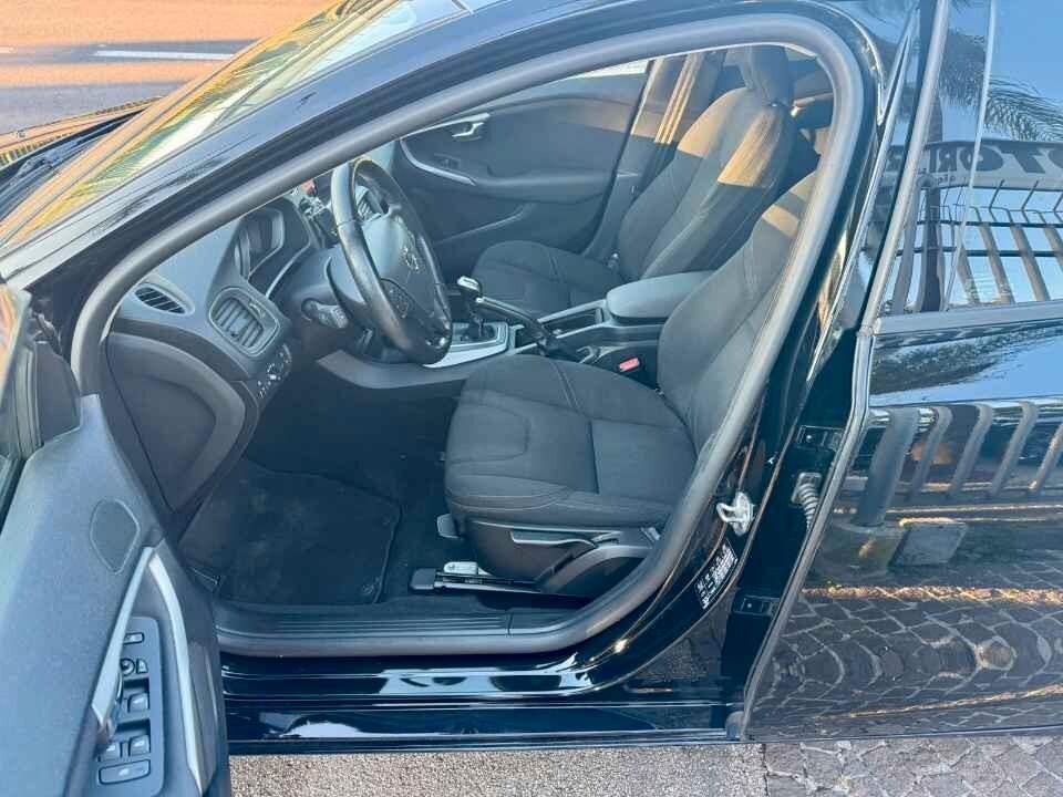 Volvo V40 2.0 D2 Inscription 120 CV