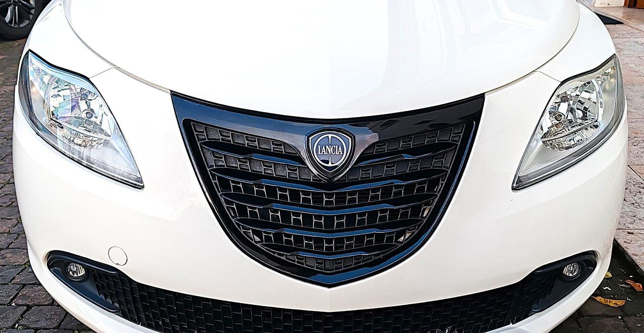 Lancia Ypsilon 1.2 69 CV 5 porte GPL Ecochic Gold