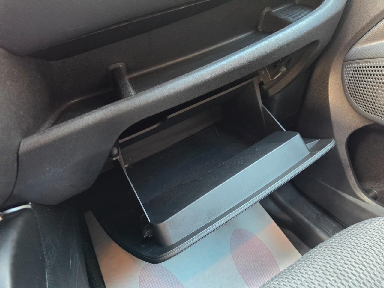 Fiat Dobló 1,6 diesel 11/2013 Cv105