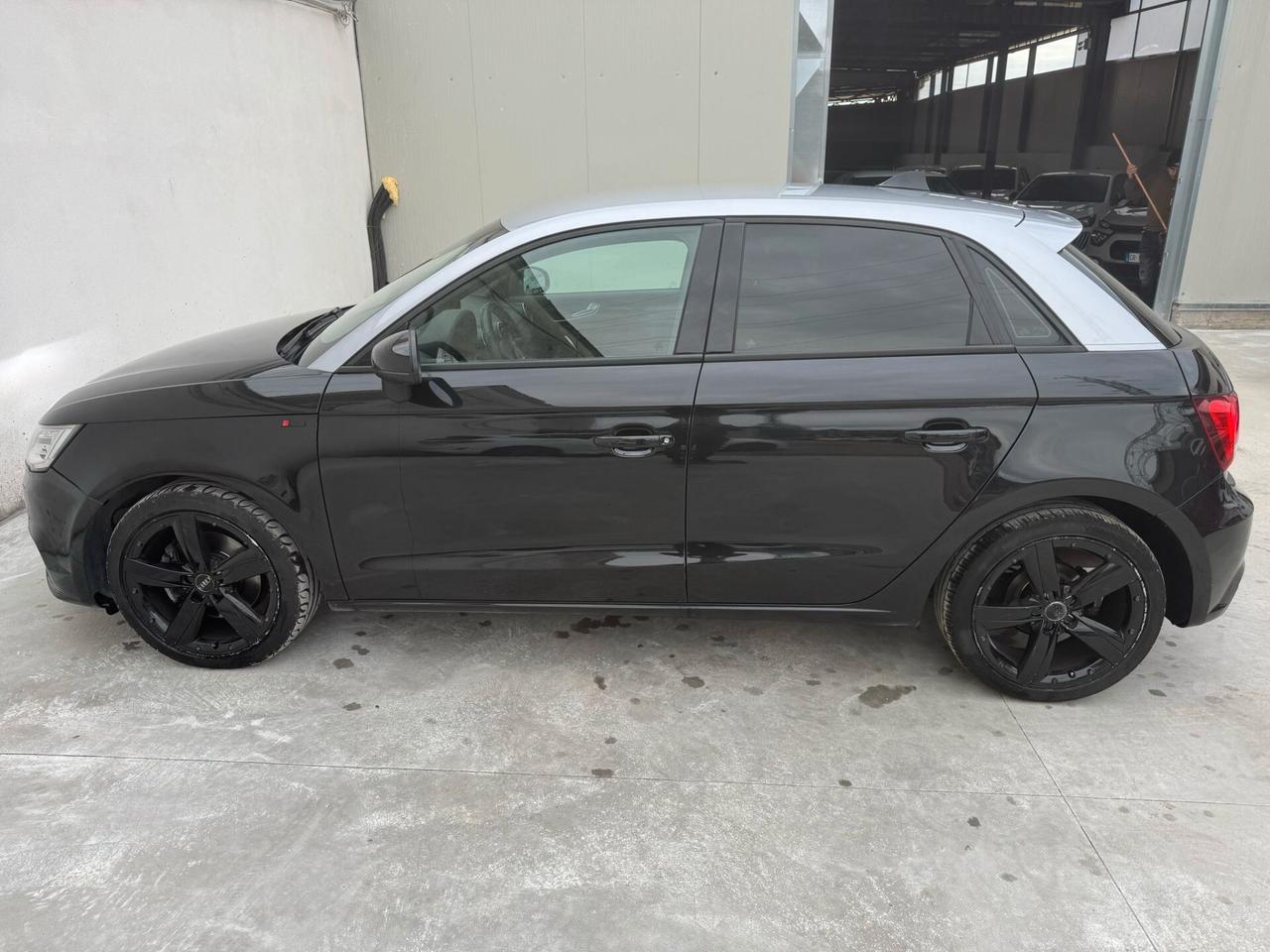 AUDI A1 SPB 1.6 TDI 116cv 2016!!! S-LINE!!!