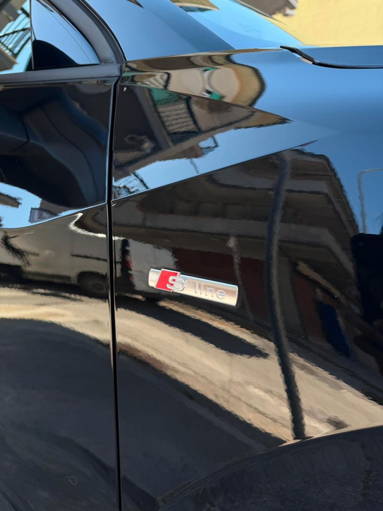 Audi Q2 35 TDI quattro S tronic line Edition