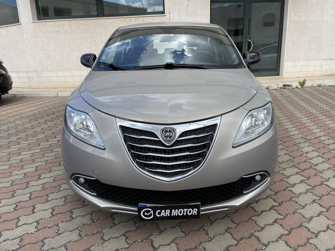 Lancia Ypsilon 1.2 69 CV 5 porte S&S Gold Cerchi "Perfetta"