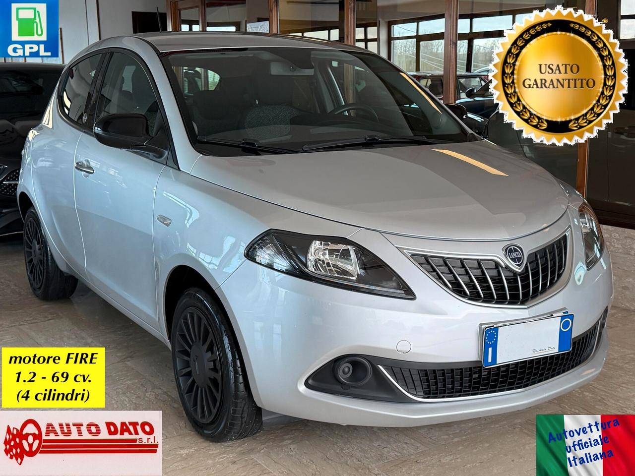 Lancia Ypsilon 1.2 69 cv. EcoChic SILVER (Imp. GPL)