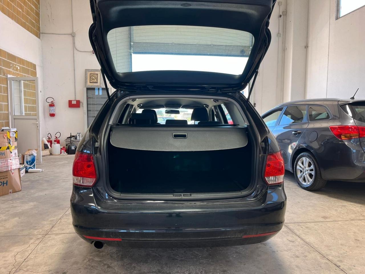 Volkswagen Golf Variant 1.6 TDI DPF Comfortline