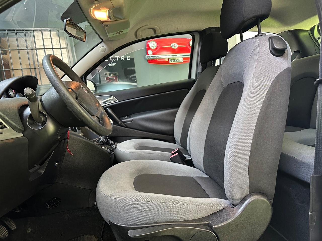 Lancia Ypsilon 1.2 60CV Elle —SOLO 71.700KM—