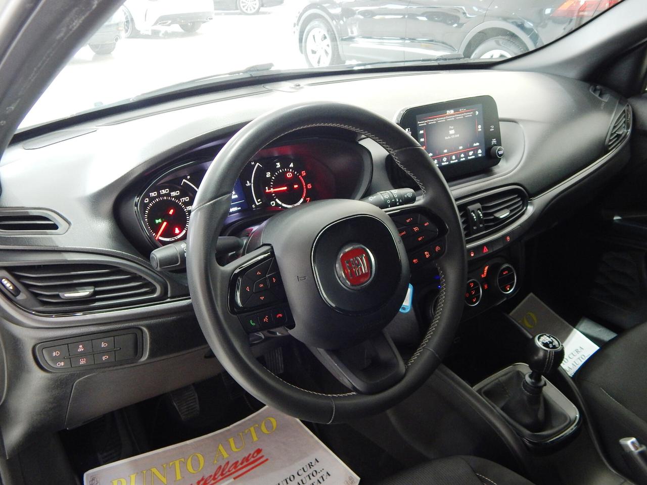 Fiat Tipo 1.6 mjt S-Design S&S 5 P. CARPLAY-PARK-RADAR-KAMERA