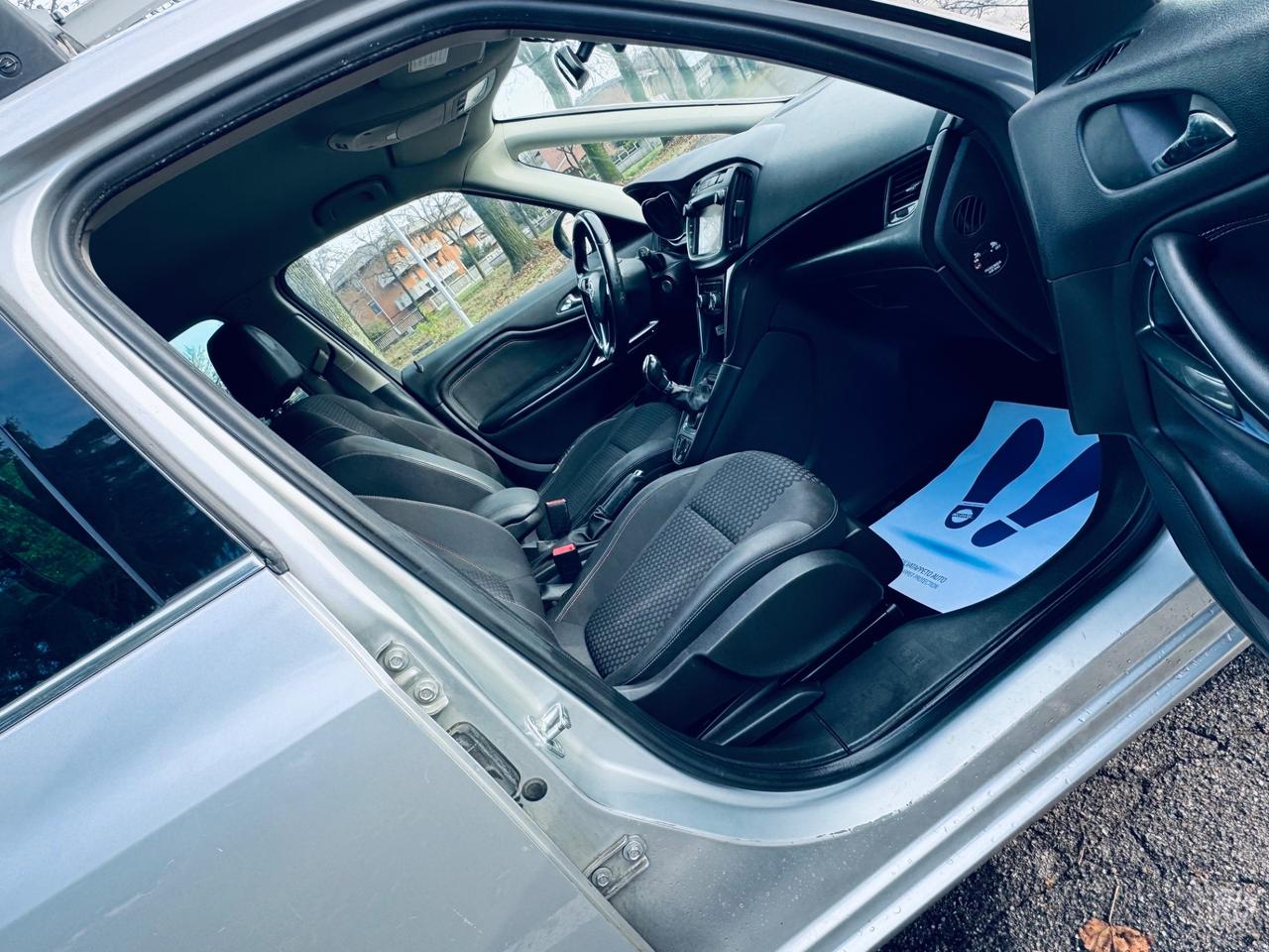 Opel Zafira 1.6 Turbo EcoM 150CV Advance