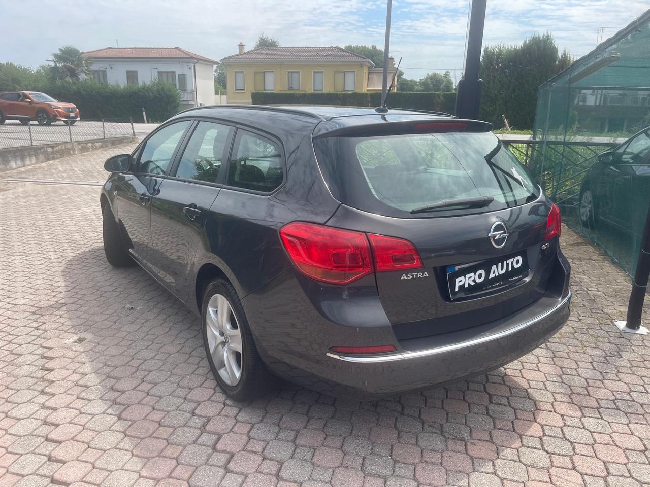 Opel Astra 1.6 CDTI EcoFLEX S&S Sports Tourer Elective