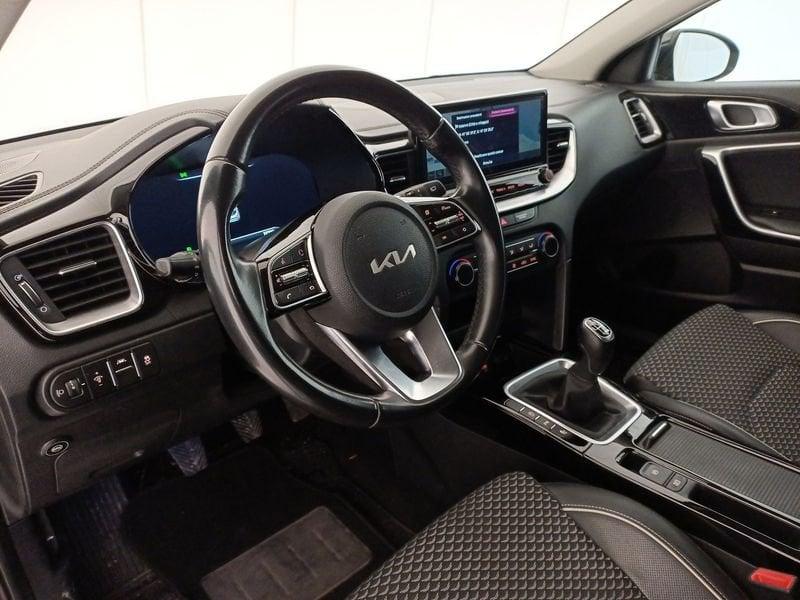 KIA Xceed 2019 1.0 t-gdi High Tech Gpl 117cv