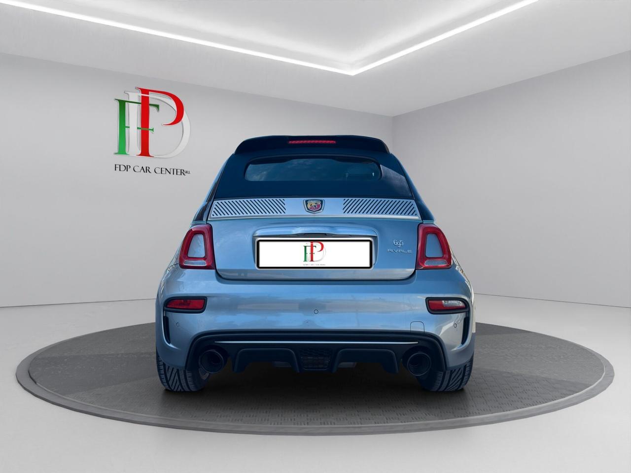 Abarth 695 Cabrio 1.4 Turbo Rivale