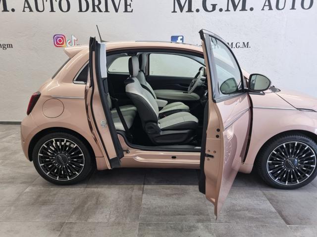FIAT 500e 3+1 42 kWh La Prima