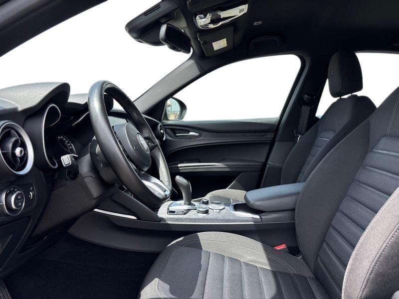 Alfa Romeo Stelvio 2.2 Turbo Business RWD AT8