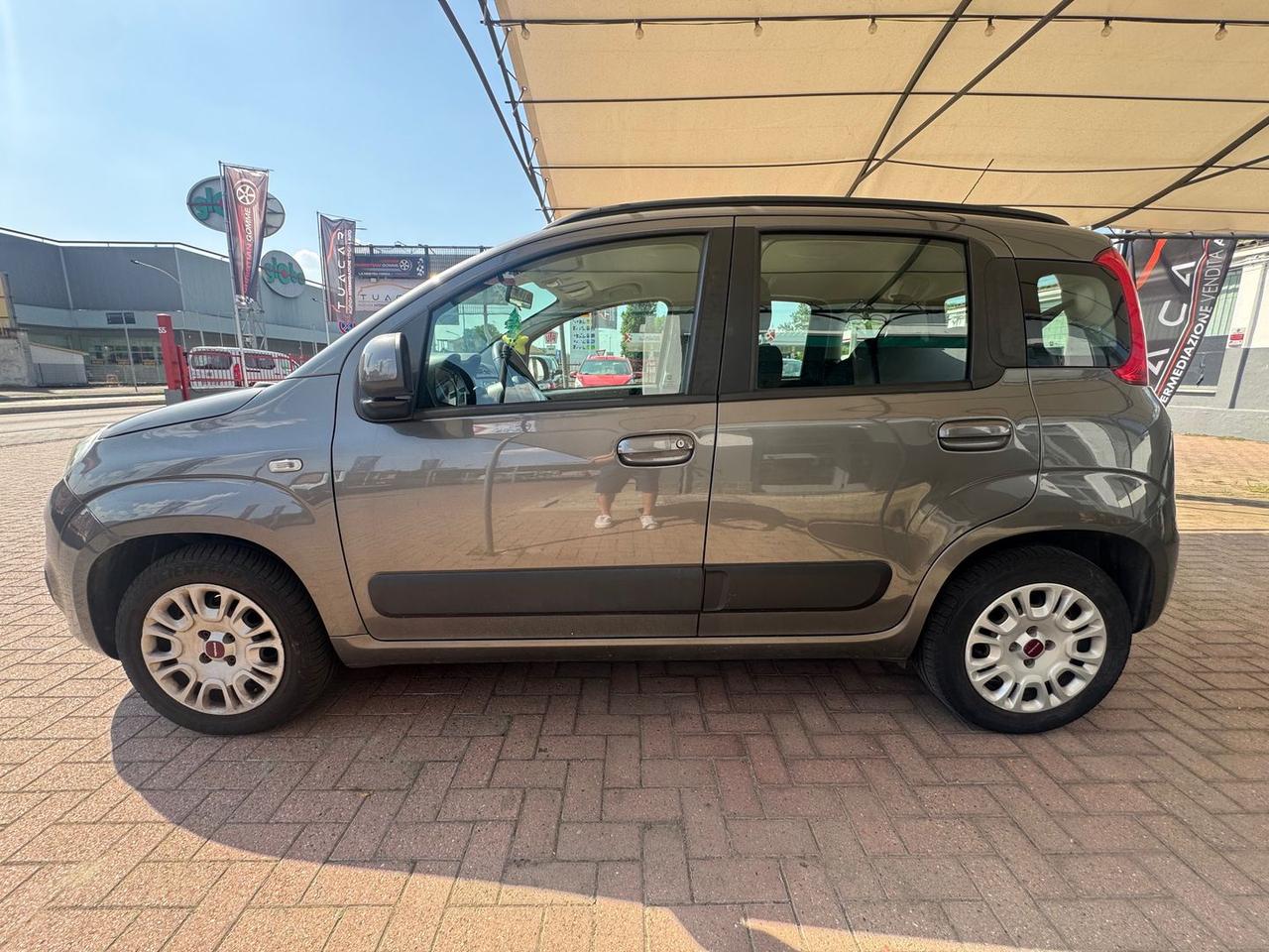 Fiat Panda Connected By Wind 1.2 #12009