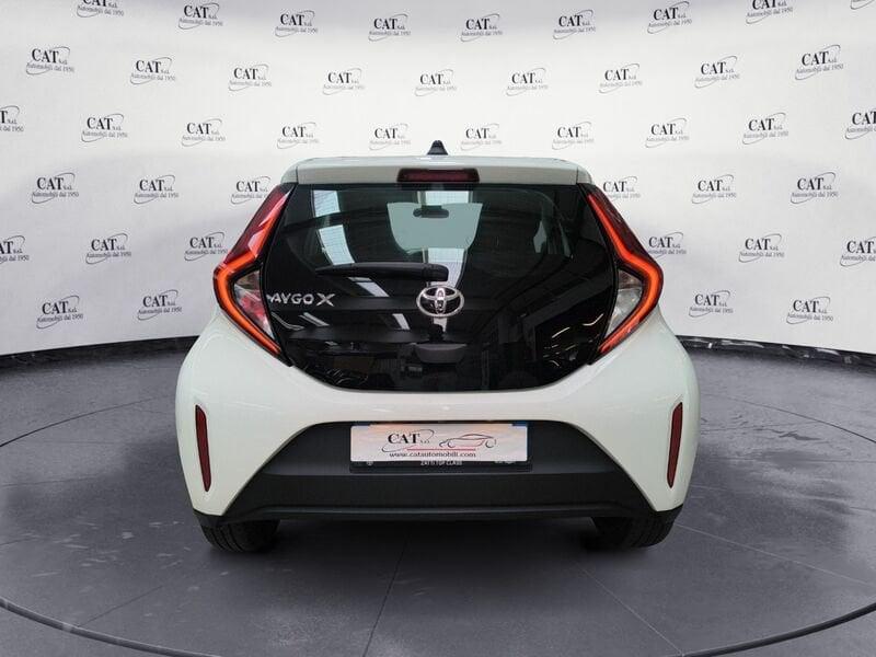 Toyota Aygo X Aygo X 1.0 Active 72cv