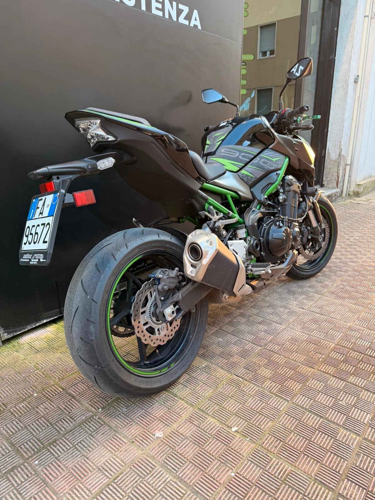 Kawasaki Z 900