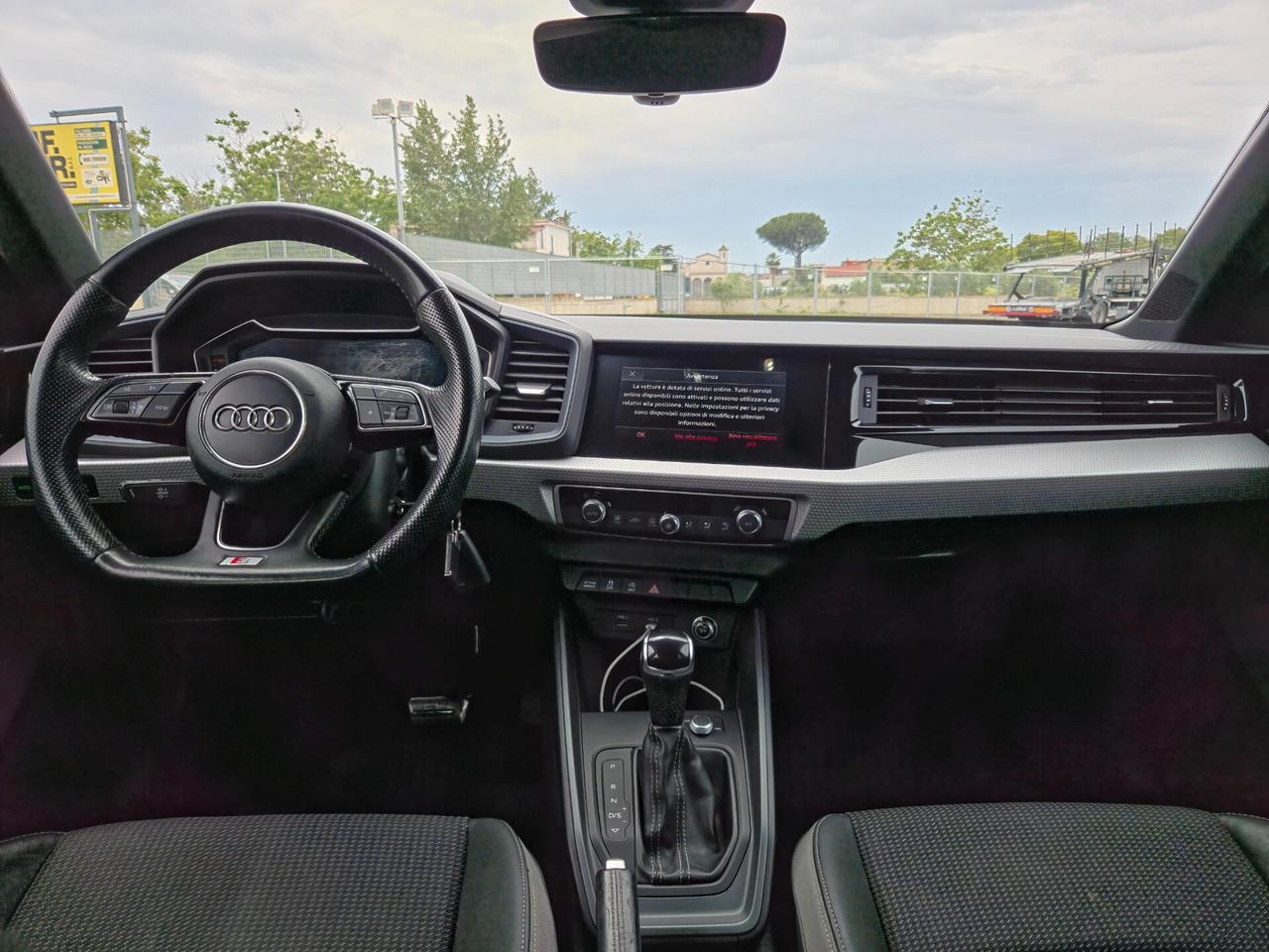 Audi A1 SPB 40 TFSI S tronic S line edition UNICA