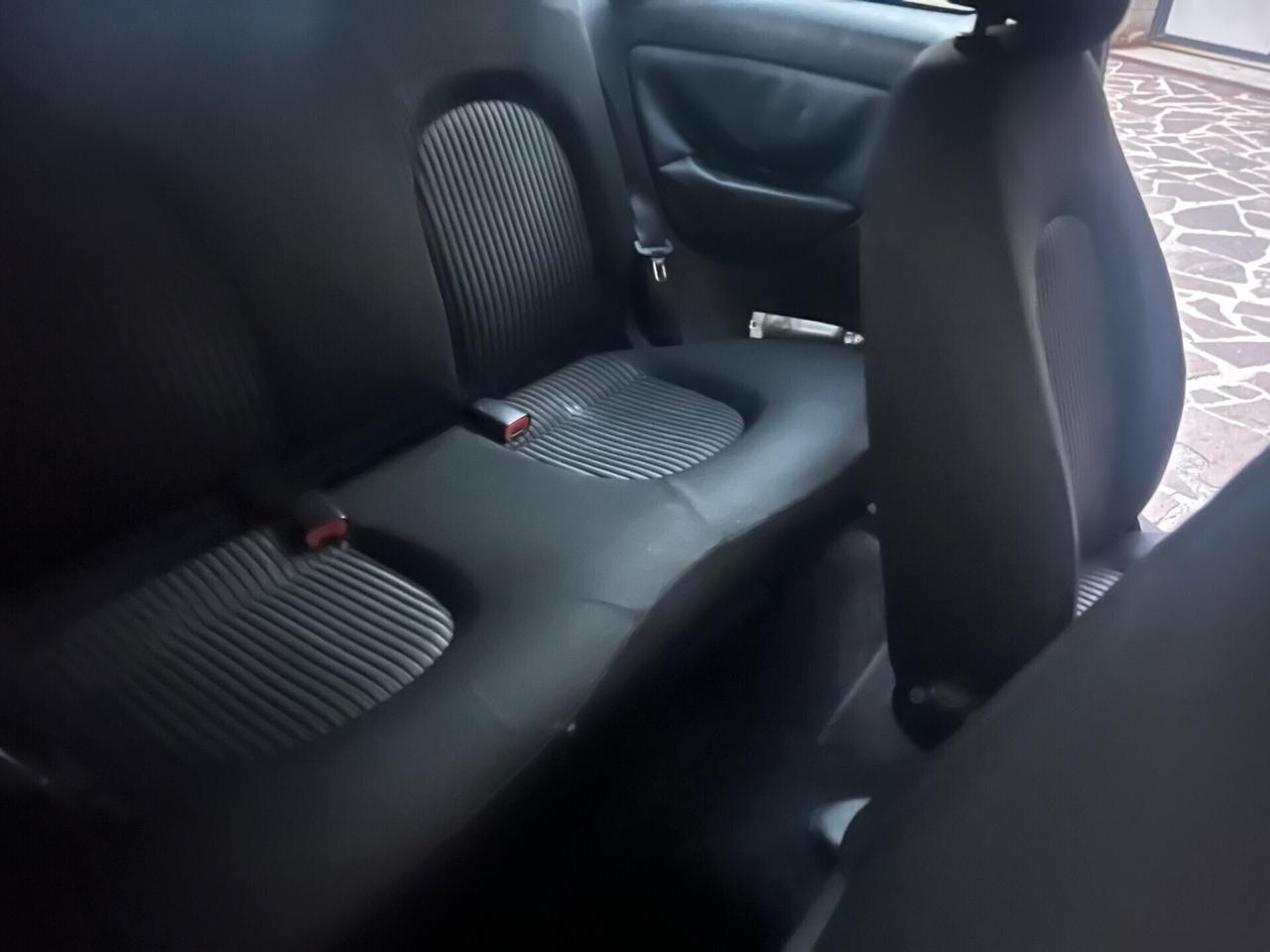 Lancia Ypsilon 1.4 Unyca Ecochic GPL