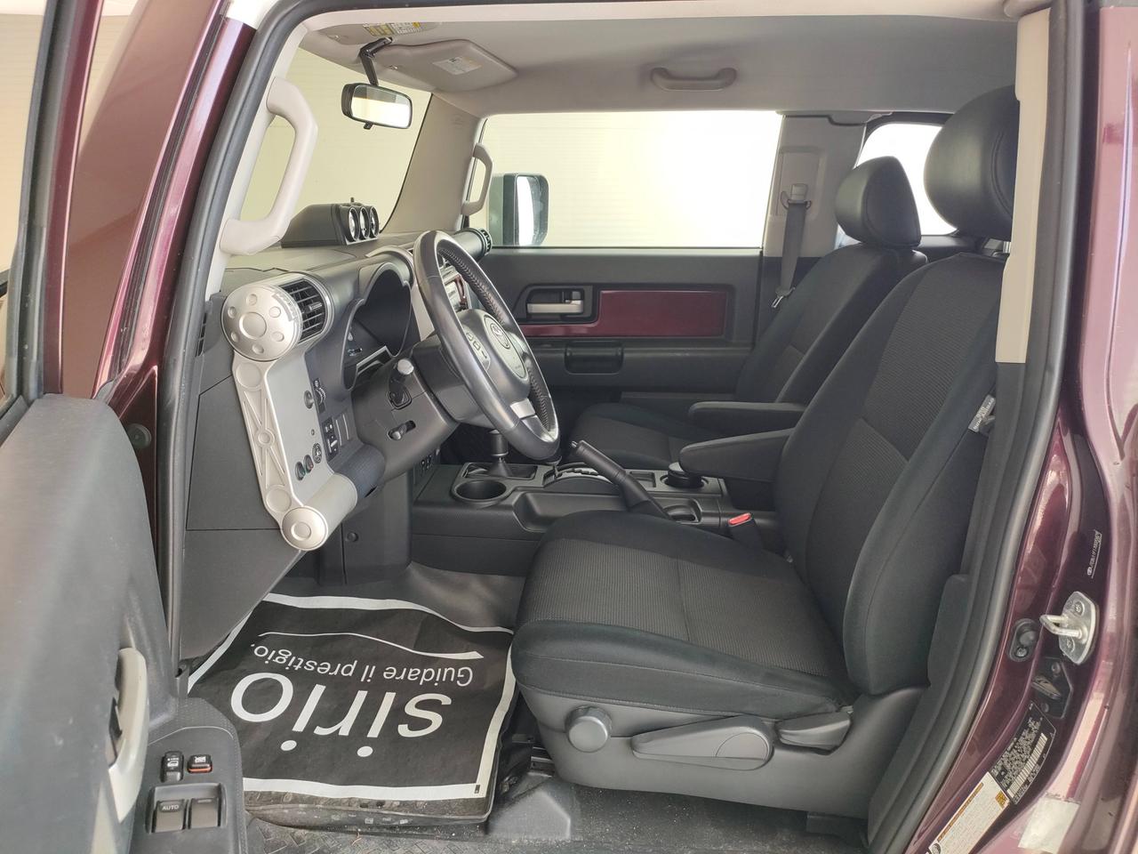 TOYOTA FJ - FJ CRUISER 4.0