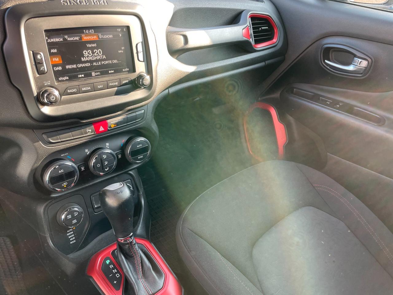 Jeep Renegade 2.0 Mjt 170CV 4WD Active Drive Low Trailhawk