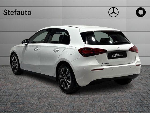 MERCEDES-BENZ A 180 d Automatic Advanced