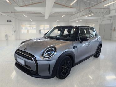 MINI COOPER CLASSIC AUTO 5 PORTE BERLINA