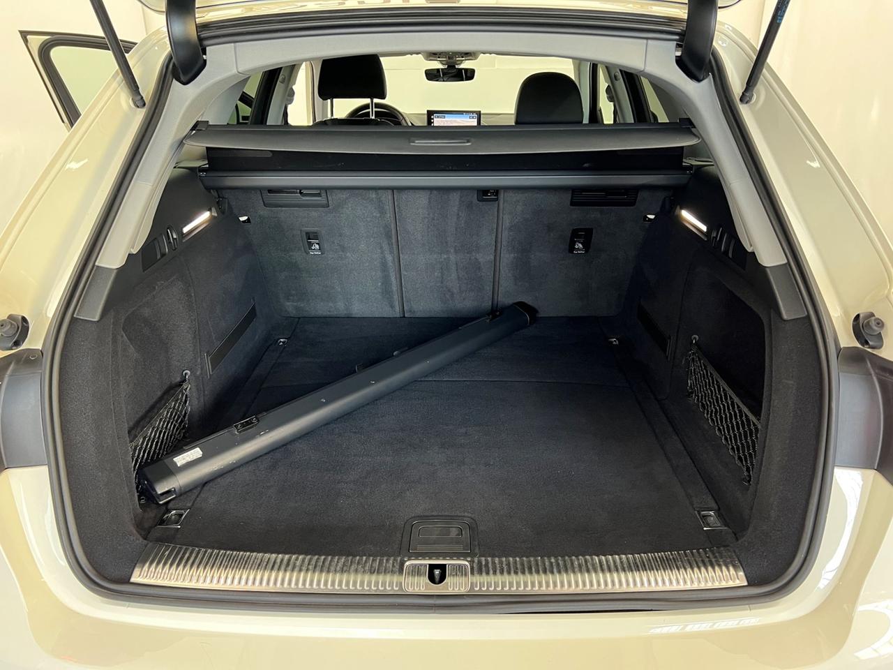 AUDI A4 V 2019 Allroad Quattro A4 Allroad 40 2.0 tdi mhev Identity Contrast quattro 204cv s-tronic