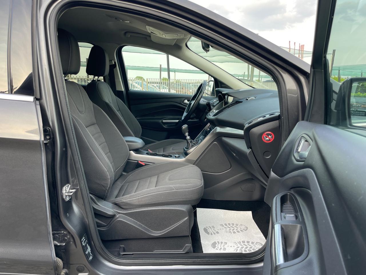 Ford Kuga 1.5 TDCI 120 CV S&S 2WD Plus