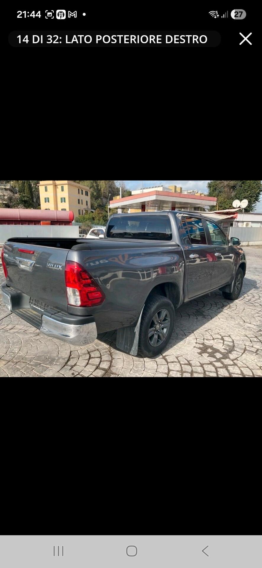Toyota Hilux 2.4 D-4D 4WD 4 porte Double Cab Comfort
