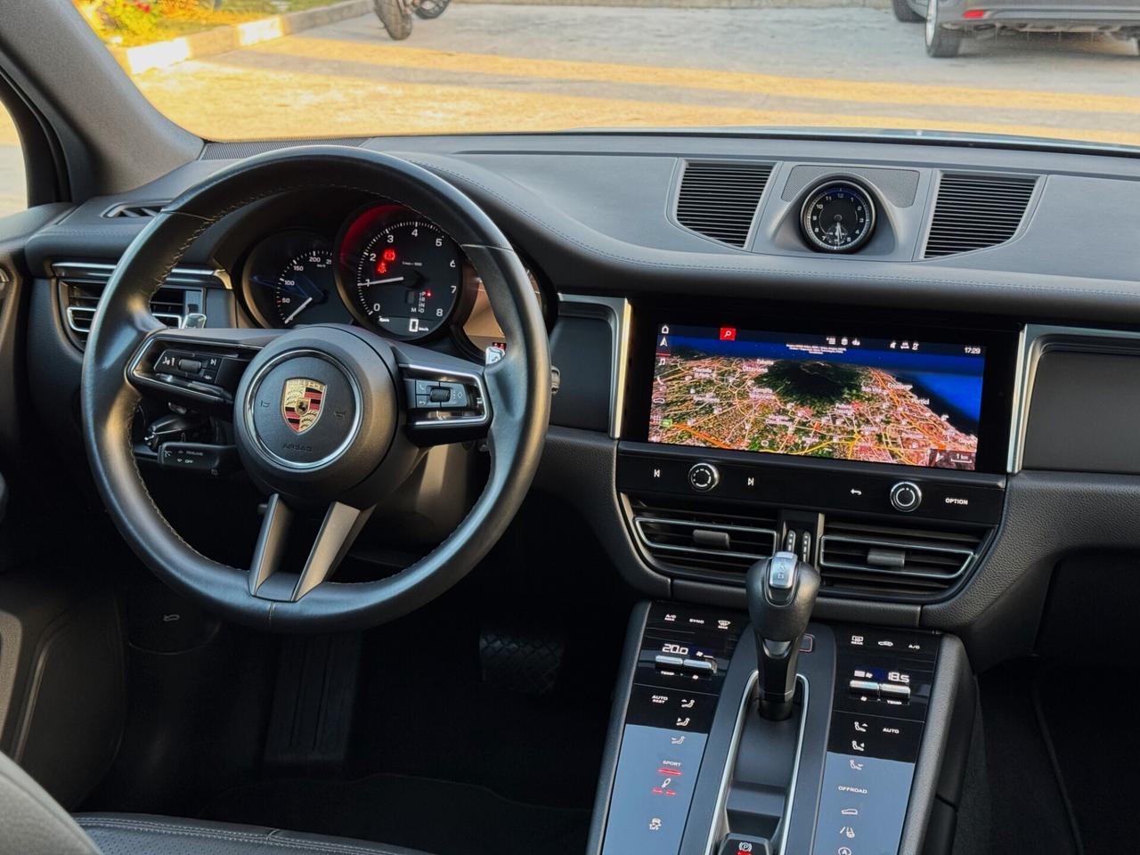 Porsche Macan 2.0 Turbo Benzina 265CV TETTO PASM