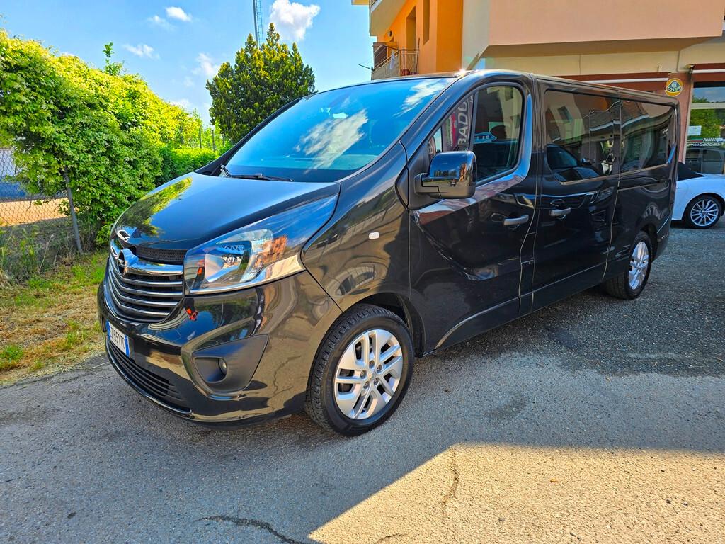 Opel Vivaro 1.6 BITDI 140CV PASSENGER 9 POSTI