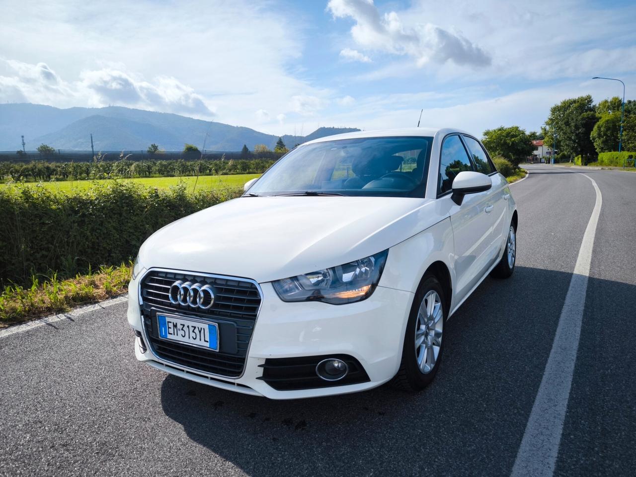 AUDI A1 1,6 TDI- OK NEOPATENTATI