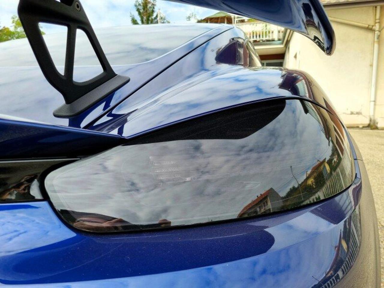 Porsche 718 Cayman GT4 PDK