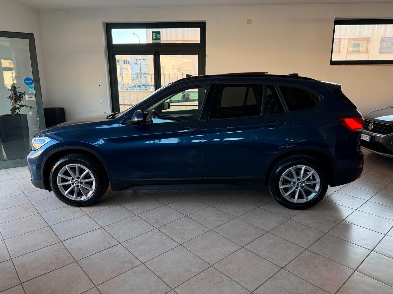 Bmw X1 xDrive18d auto Business Advantage Tetto Pelle Navi