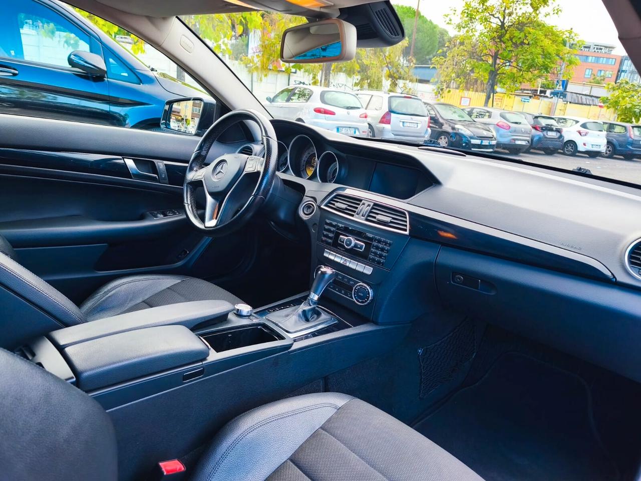 Mercedes-benz C 220 CDI BlueEFFICIENCY Coupé Executive