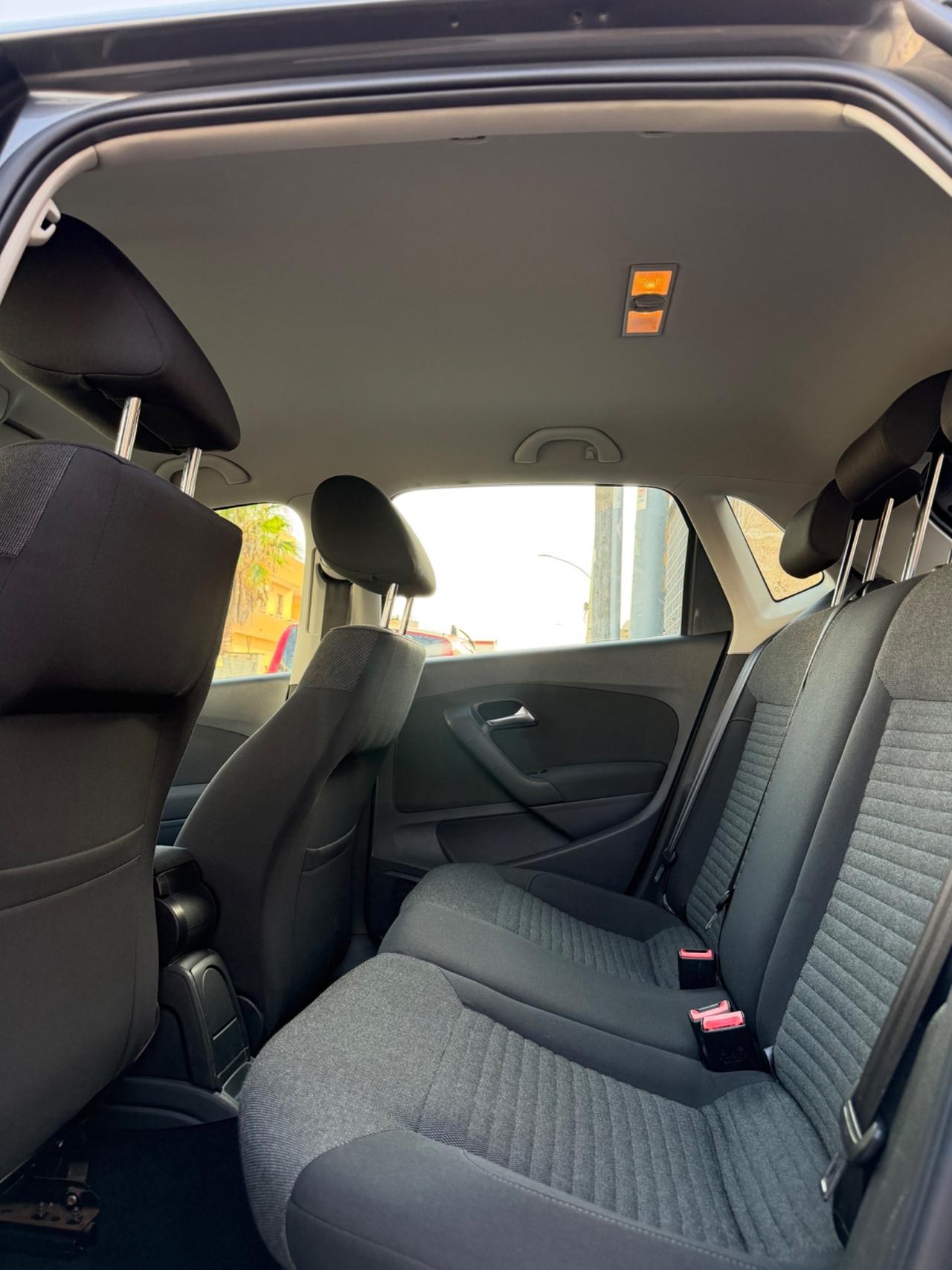 Volkswagen Polo 1.2 75 cvTDI-2011/CLIMA