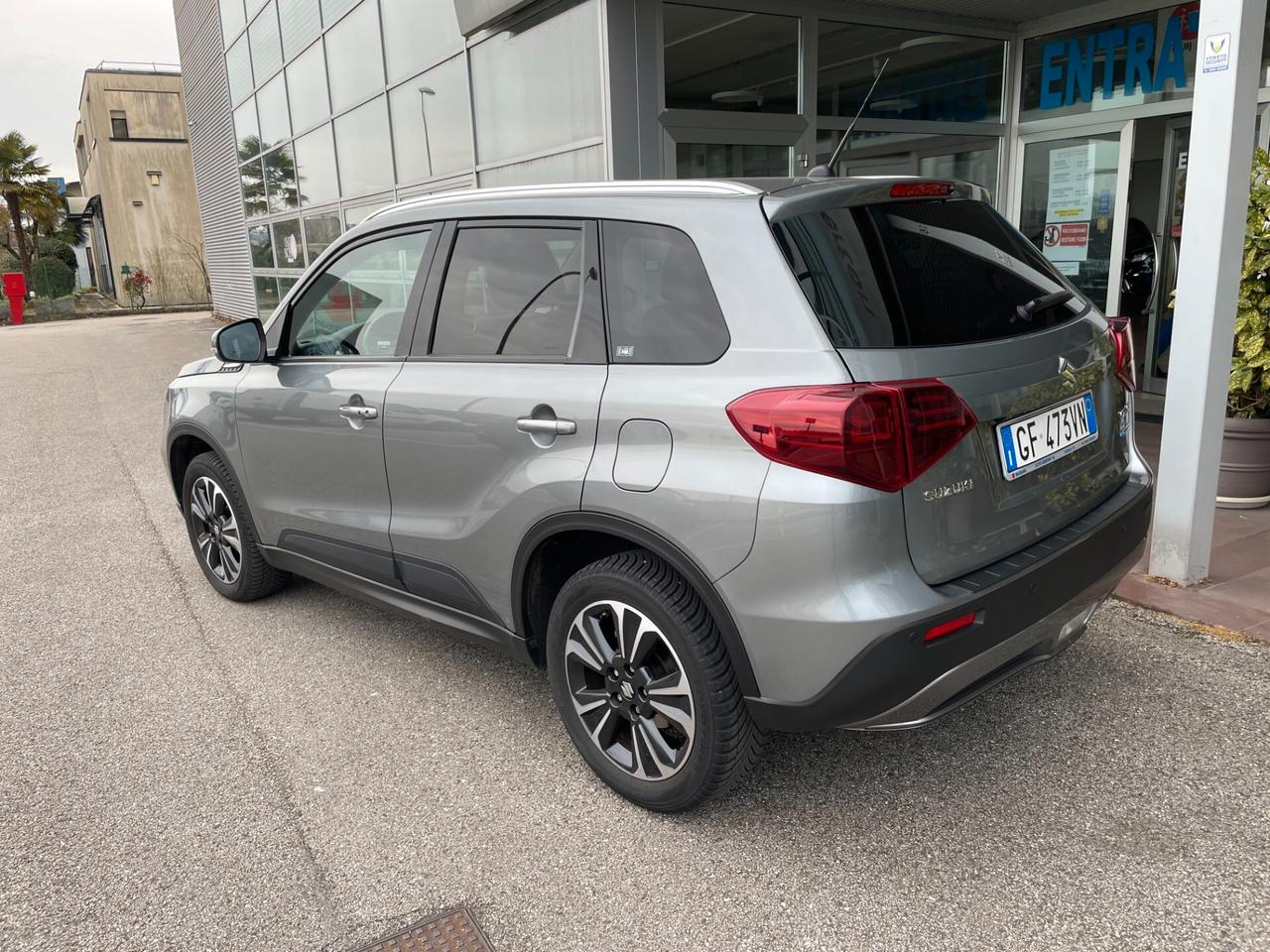 Suzuki Vitara 1.4 Hybrid Top