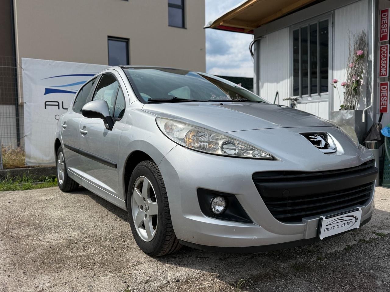 Peugeot 207 1.4 HDi 70CV 5p. Allure NEOPATENTATI OK