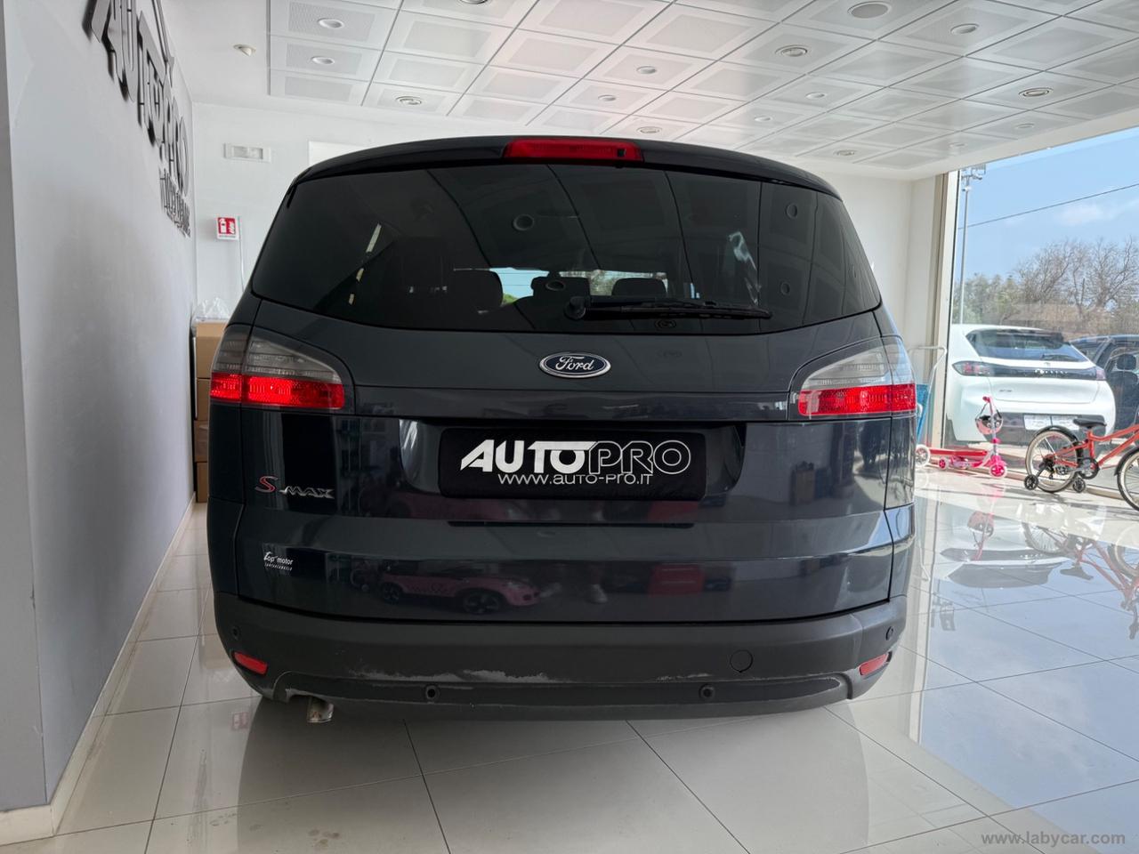 FORD S-Max 2.0 145 CV Titanium