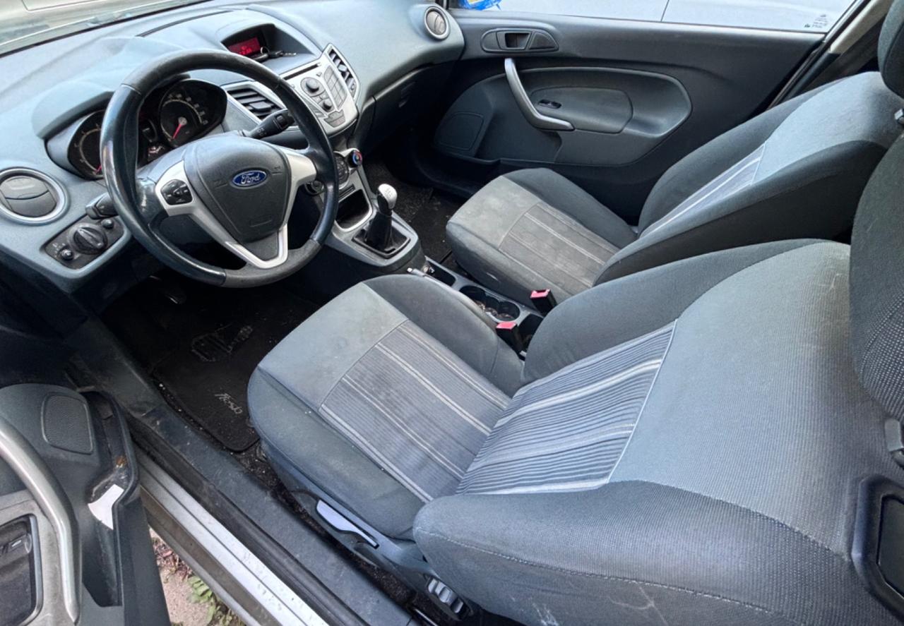 Ford Fiesta 1.2 82CV 3 porte Titanium 85000 km