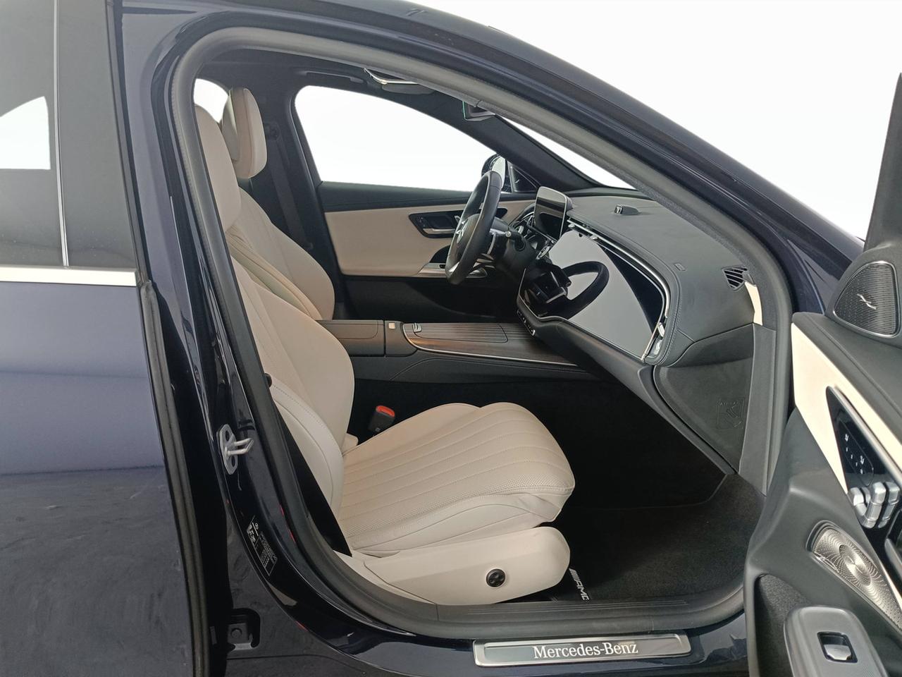 Mercedes-Benz Classe E- W214 Berlina - E 220 d AMG Line Premium auto