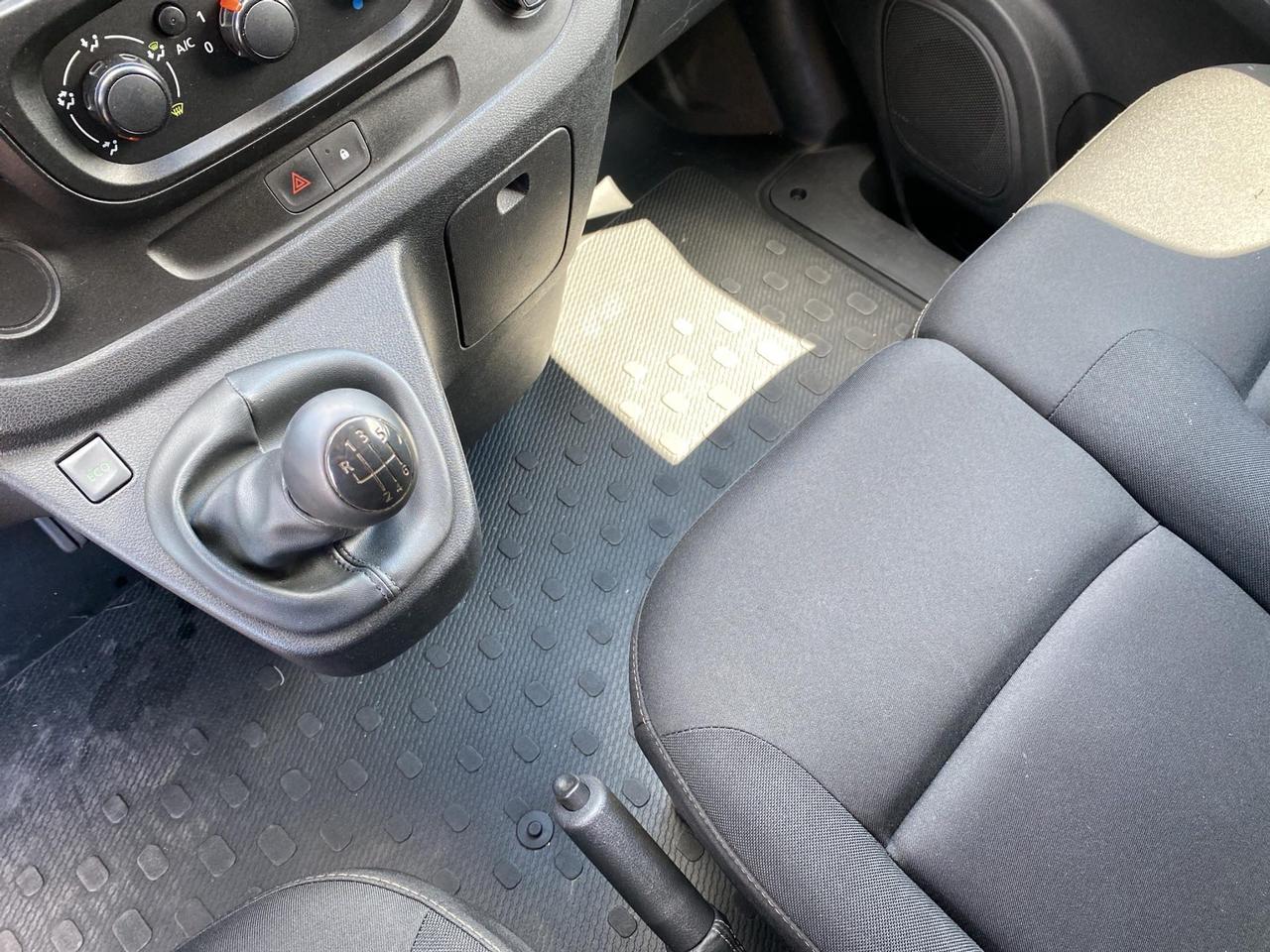Renault Trafic L1H1 92 KW