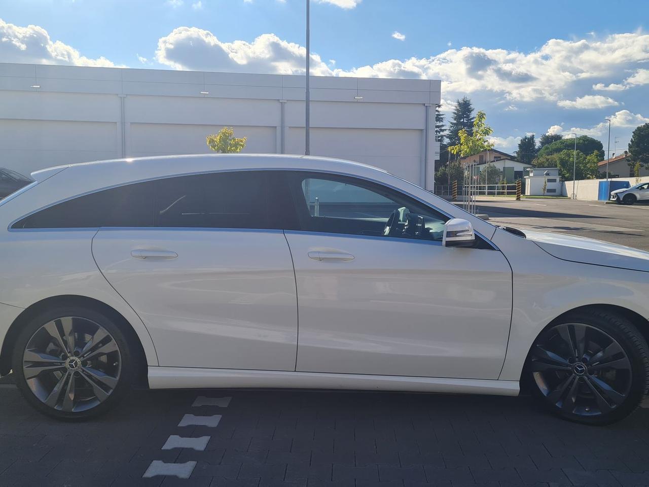 Mercedes-Benz CLA 180 D SPORT #6672